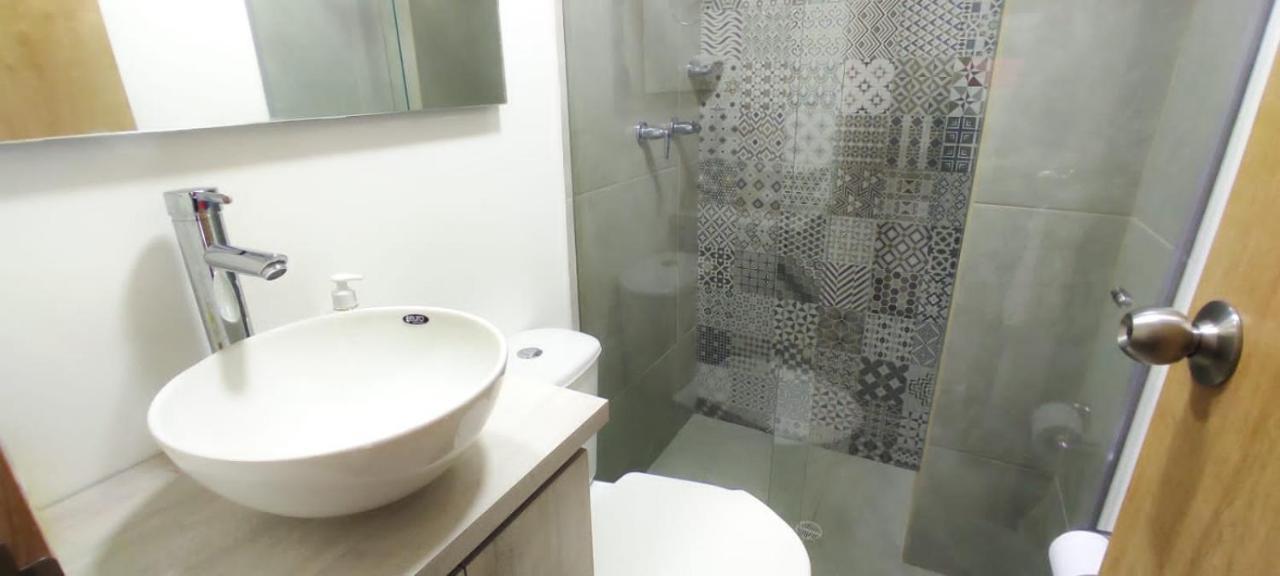 San Martin- Moderno Y Confortable Sector Rosales Apartamento *